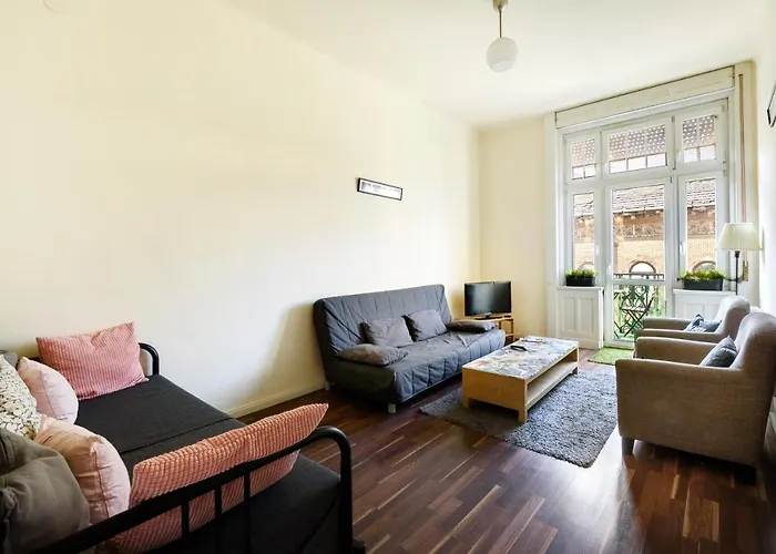 Arpa Flat Sunny